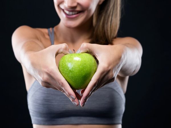 مراقبت های غذایی بعد از عمل های کاهش وزن چگونه است ؟